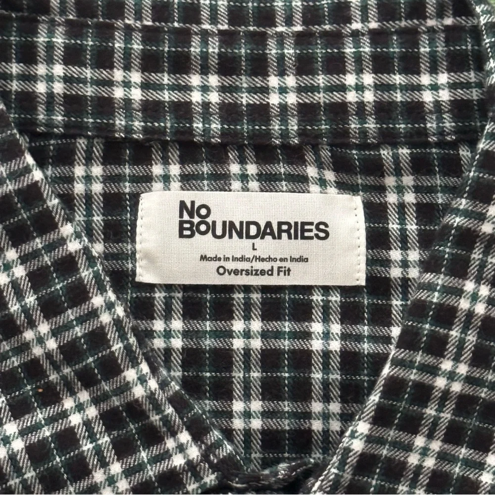 No Boundaries Men's Large Oversized Black Soot Plaid Flannel Shirt Soft Skater - Picture 2 of 10